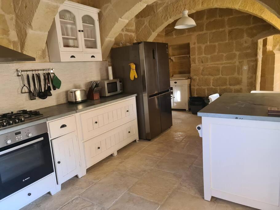 Farmhouse Villa With Large Pool And Garden In Gozo Għarb Exteriér fotografie