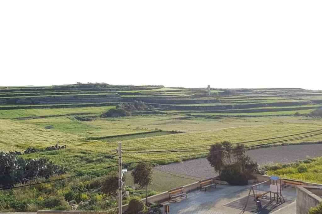 Farmhouse Villa With Large Pool And Garden In Gozo Għarb Exteriér fotografie