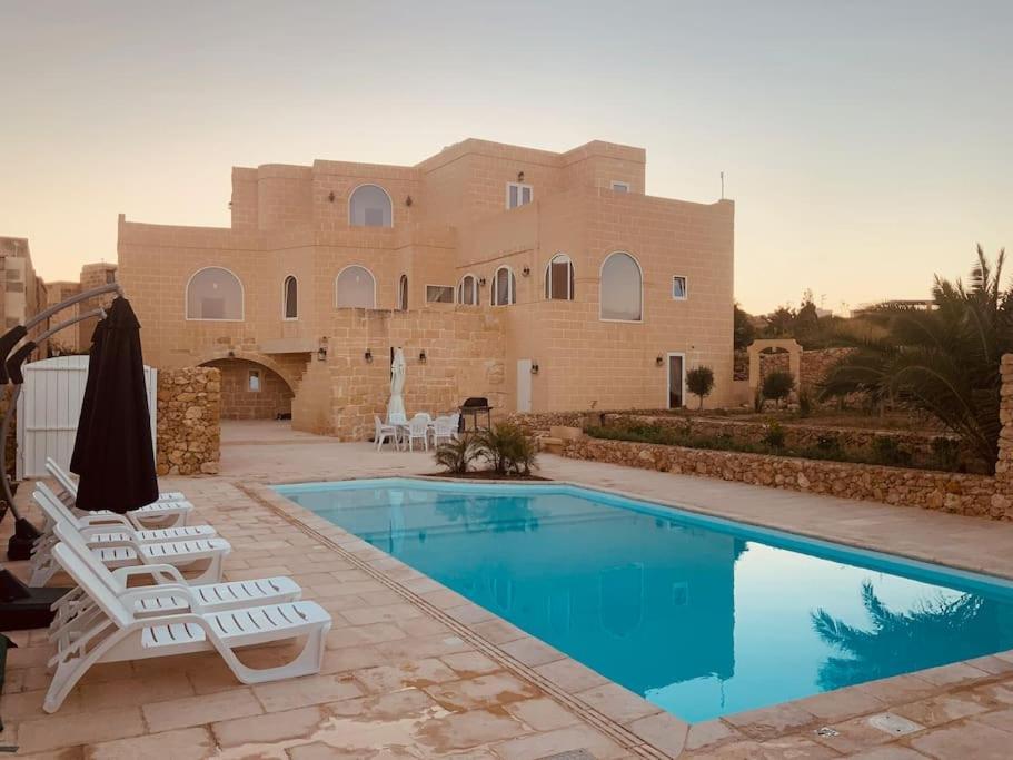 Farmhouse Villa With Large Pool And Garden In Gozo Għarb Exteriér fotografie
