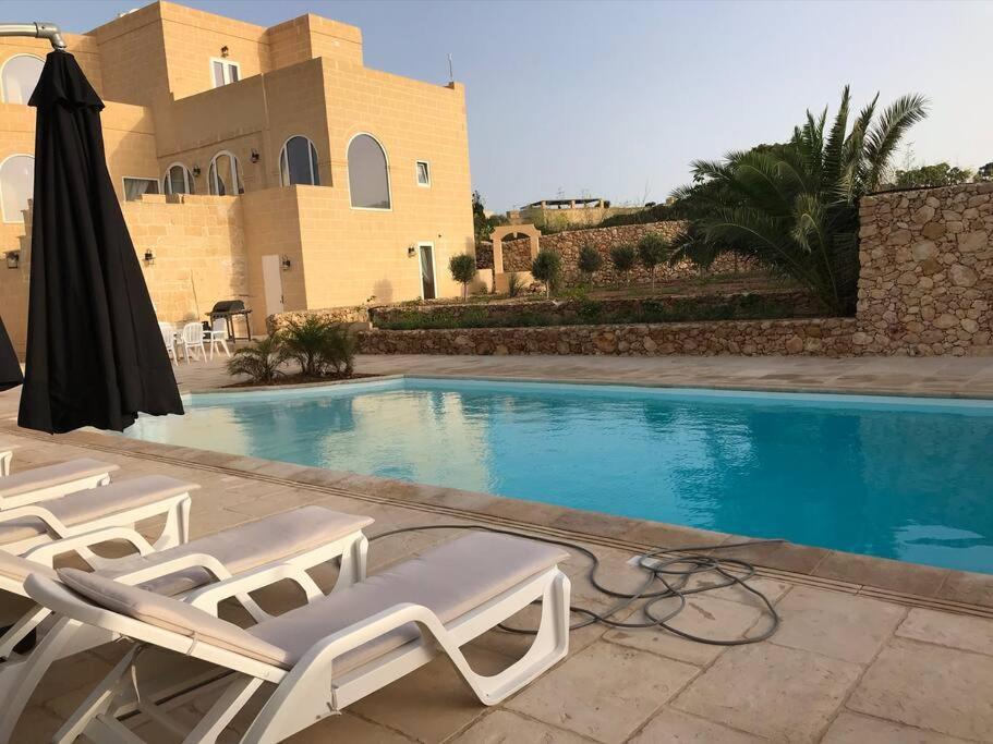 Farmhouse Villa With Large Pool And Garden In Gozo Għarb Exteriér fotografie