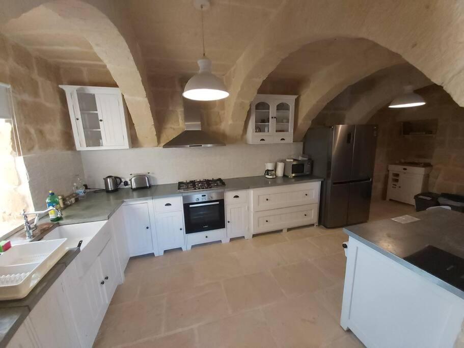 Farmhouse Villa With Large Pool And Garden In Gozo Għarb Exteriér fotografie